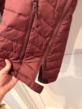 Columbia Women's Burgundy Quilted Puffer Jacket